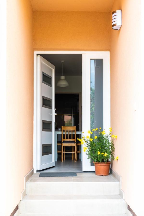 Németh Apartman Keszthely Extérieur photo