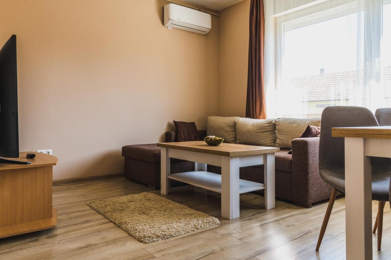 Németh Apartman Keszthely Extérieur photo